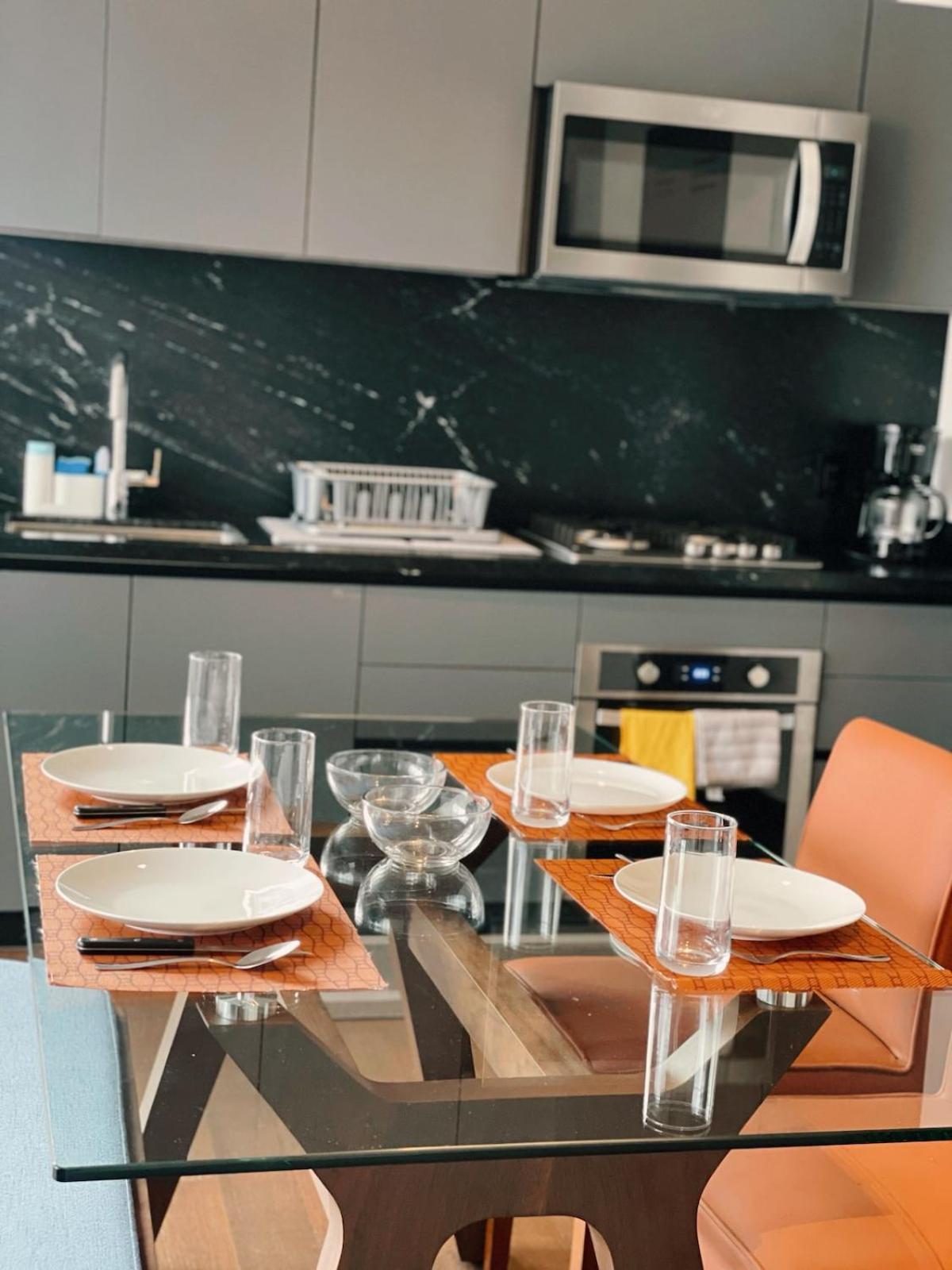 Apartment Sunlit Prime Location In Polanco Fast Wifi Mexiko-Stadt